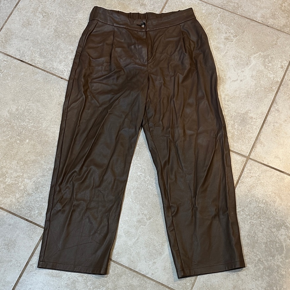The Drop Brown Faux Leather Crop Trouser Pants M Elastic Waist Straight Leg